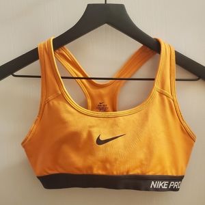 Nike Sports Bra solid orange size small
